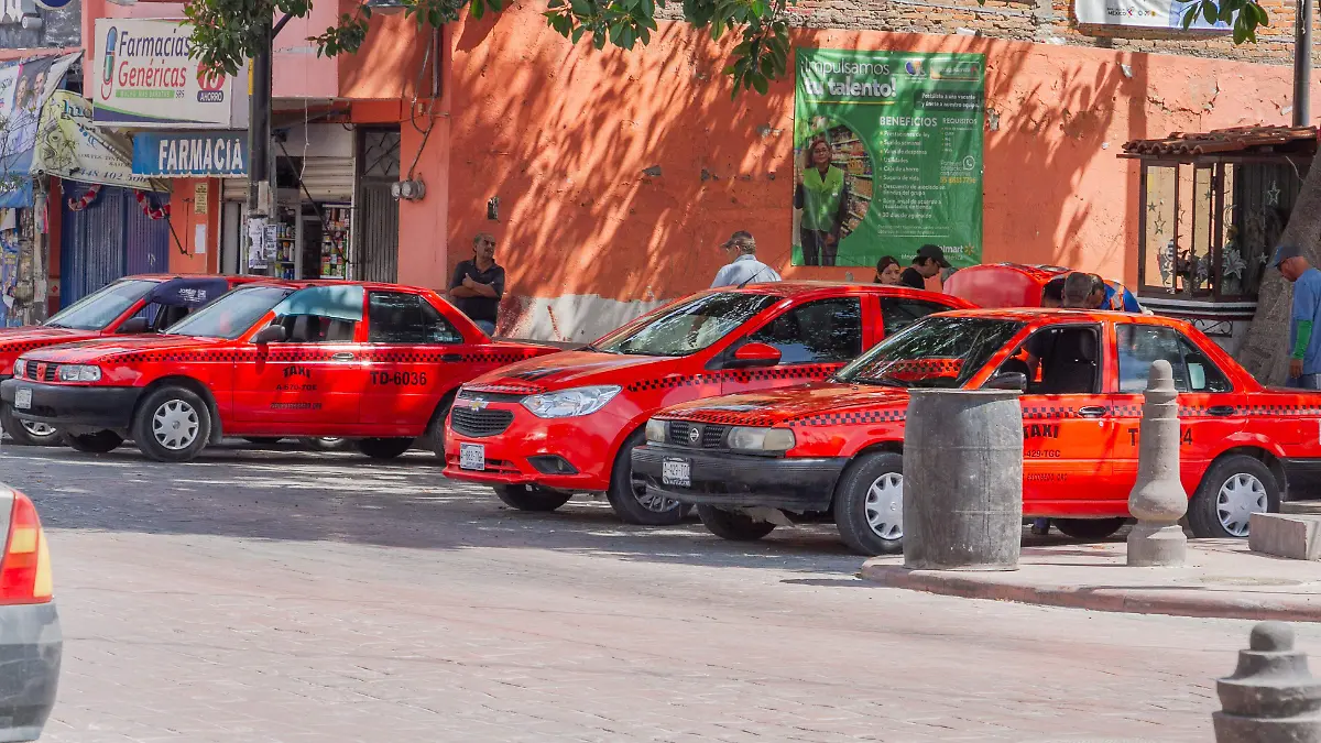 SJR_Taxistas abandonan